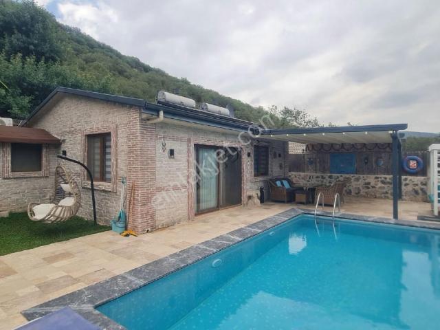 Kayaköyde Kısa Dönem Eşya Lı Havuzlu Villa