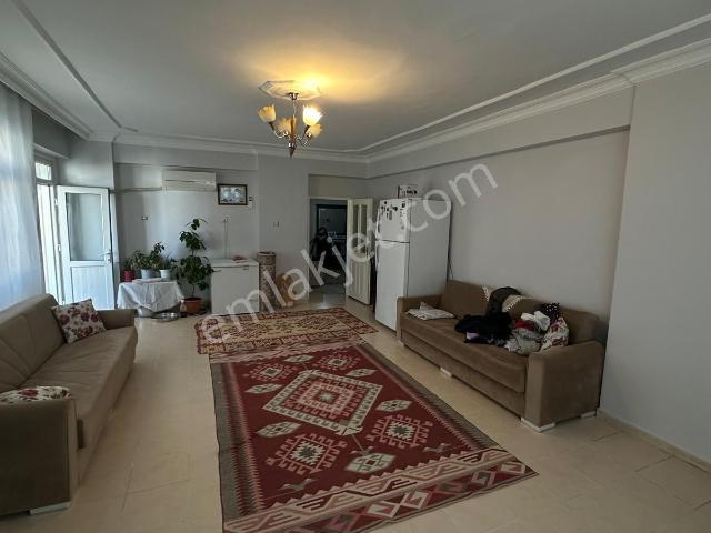 Kayapınar Belediyesi Yanında Satılık 3+1 Daire