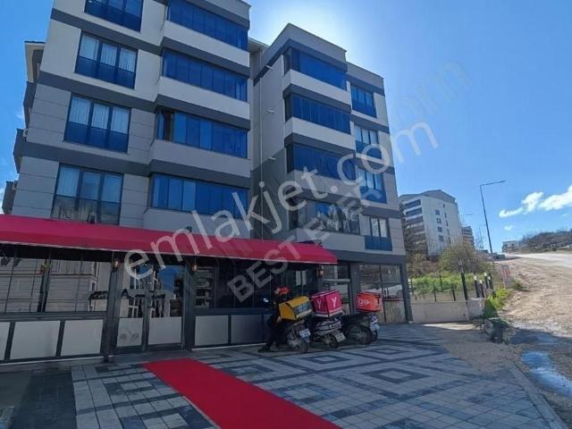 Kayapa Bozyaka'da Devren Kiralık Pide & Lahmacun Salonu