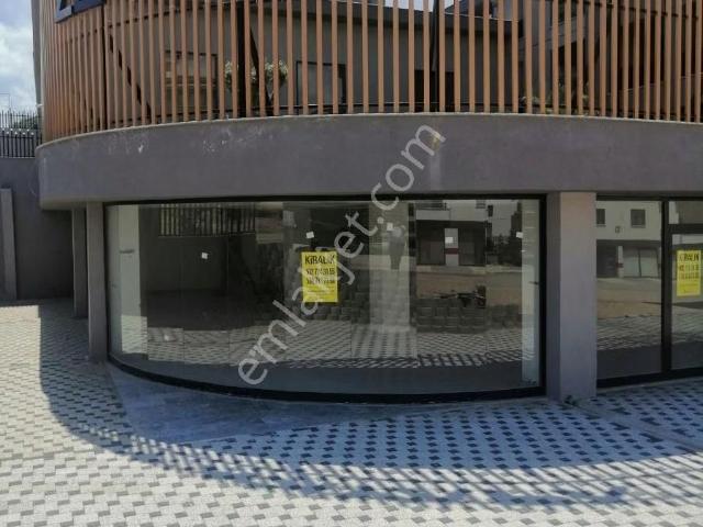 Kayapada 300 Mt2 Kiralık Dükkan