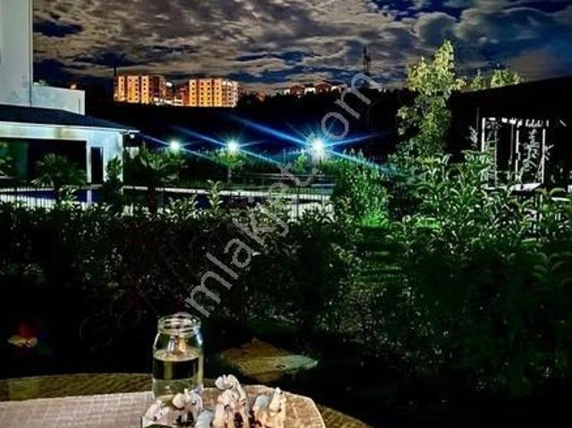Kayapa'nın En Prestijli Projisinde 180m2 Kiralık Teraslı Daire