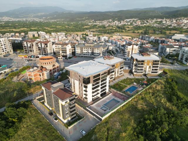 Kayapanın Prestijli Projesinde Bahçe Kat 3+1