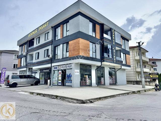Kaymak Emlaktan Erenler Merkez'de 2+1 105 M2 Satılık Lüx Daire