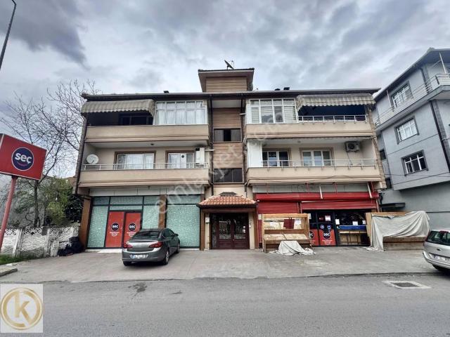 Kaymak Emlaktan Erenler'de Cadde Üzeri 250 M2 Kiralık Dükkan