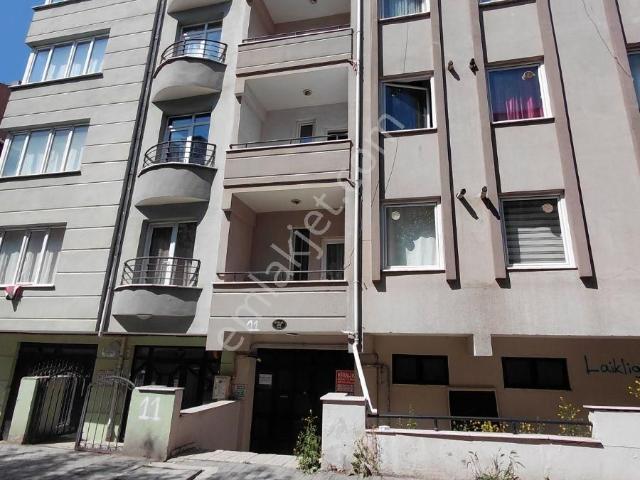 Kaymen Emlak Kiralık Seylap Cad Yakını 1+1 Güzel Konum Arakat