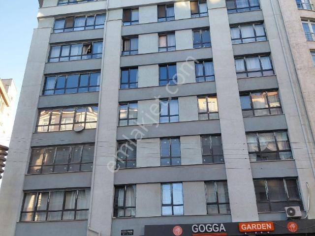 Kaymen Emlak Satılık Cadde Üstü 2+1 85 M2 Asansmrlü 5 Yıllık