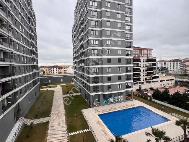 Kazımiye Mah.bey Rezidans'ta 1+1 Havuzlu Site İçi Satılık Daire