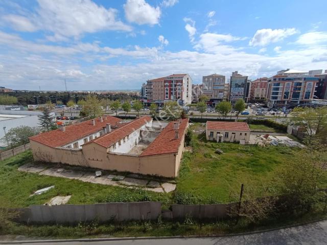 Kazımiye Mah. Eski Cezaevi Arkası Cadde Cepheli Kiralık 2+0 Ofis