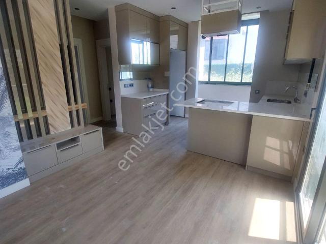 Kazanç'tan Eski Mezitlide Oturuma Hazır Sıfır Kiralık 2+1 Daire