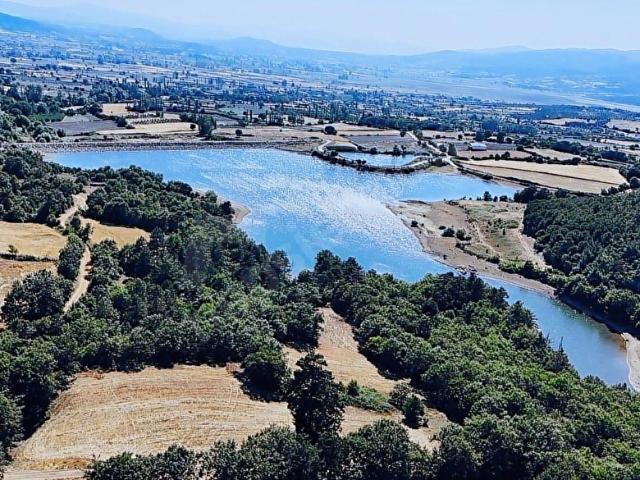 KAZDAĞLARINDA GÖL MANZARALI 4900 mt2 TARLA