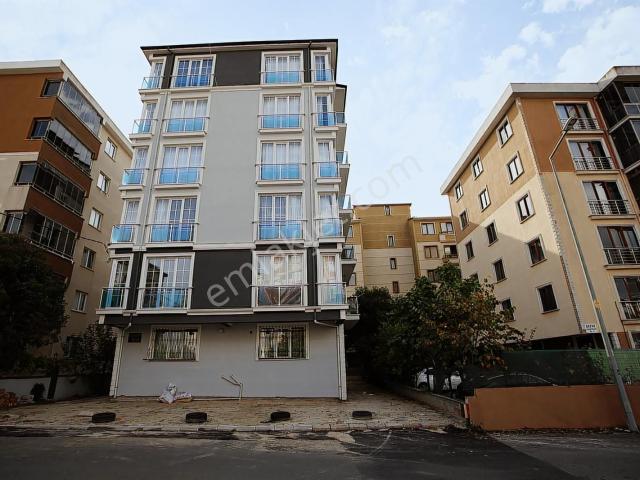 Kazimiye Mahallesinde Lüks 70 M2 1+1 Daire.