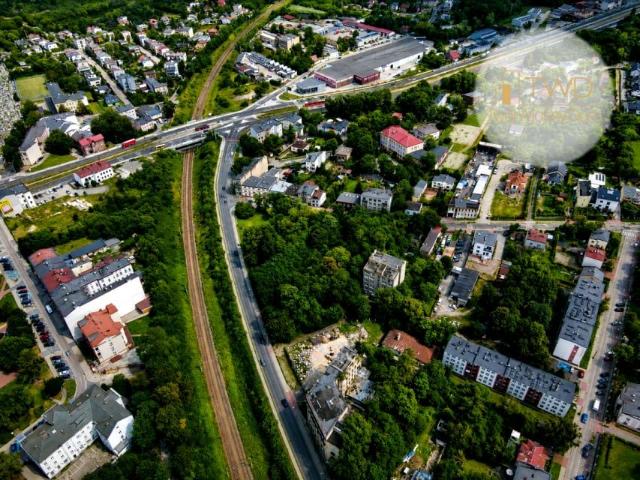 Kazimierza Promyka 2 387 m², Będzin