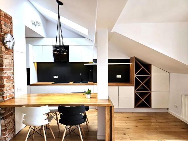 Kazimierza Wierzyńskiego 85 m², Kraków