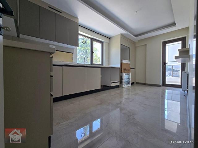KAZIMKARABEKİR MAH SATILIK 3+1 ÇİFT BANYOLU ARAKAT SIFIR DAİRE