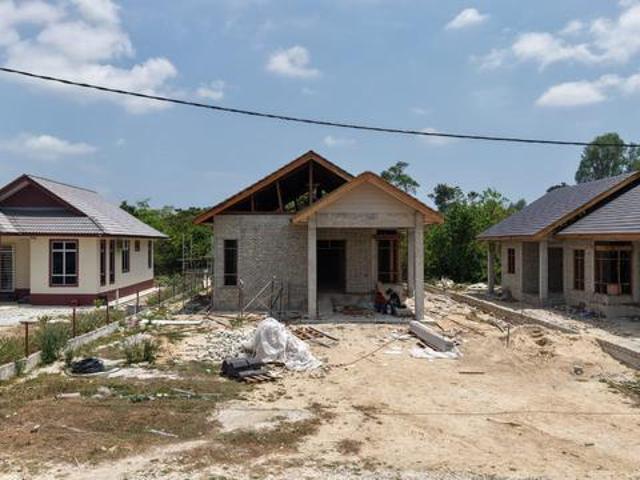 Kg RajaPasir Puteh Banglo Eksklusif Hanya 7 Minit Ke Bandar