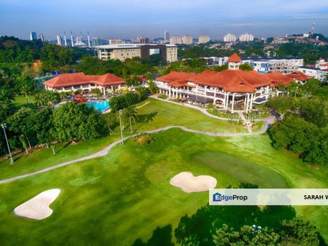 KGSAAS Golf Club, Seksyen 13