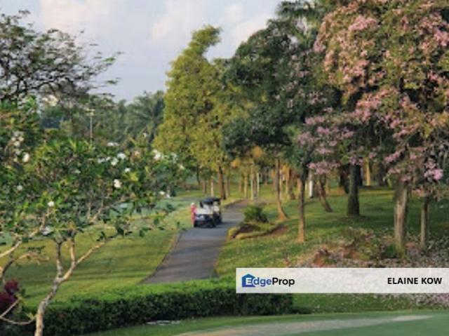 KGSAAS Golf Club, Seksyen 13