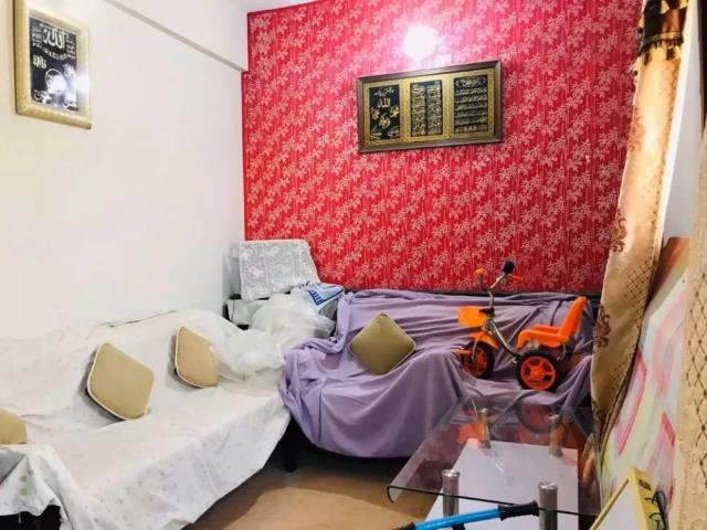 Kda phase 3 ext post office Rent 20000k frist floot good condition Karachi Shadman Town ID 61395