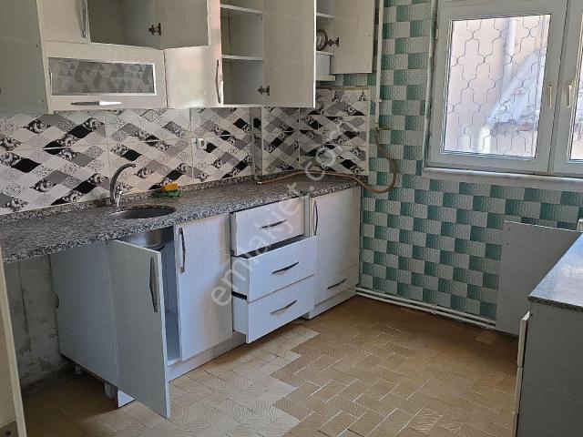 Kdz Ereğli Net Emlak Tan Kavaklık Mh.sınde Okullara Yakın Kiralık Ğiriş Kat