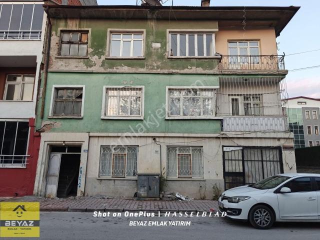 Keçecilerde İstanbul Cd Üzerinde 2 Tapu Satılık Daire Ve Dükkan