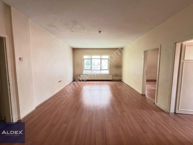 Keçiören Şefkat Mah. 3+1 / 110m2 / Satılık Fırsat Daire
