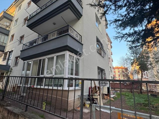Keçiören Esertepede Bahçe Kullanımlı 3+1 120 M2 Satılık Daire