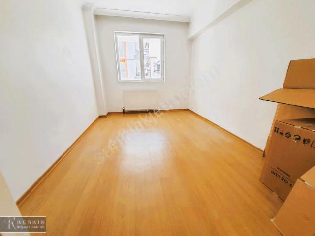 Keçiören Kanuni Mah Mavi Ay Sitesi 2.kat 3+1 Satılık Daire