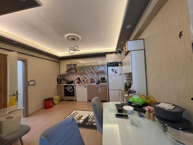 Keçiörende 2+1 Kat Konumlu Altı Daire Geniş Kulanışlı Daire