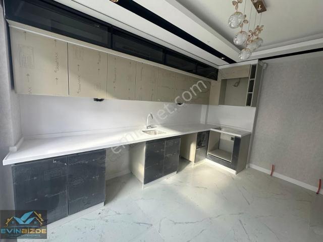 Keçiörende 3+1 1 Kat Konumlu Ön Cepheli Acil Satılık Daire