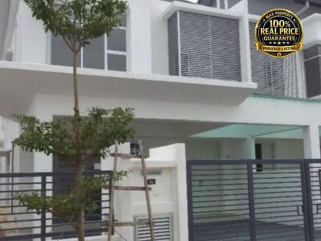Kemuning Bayu End Lot Kota Kemuning