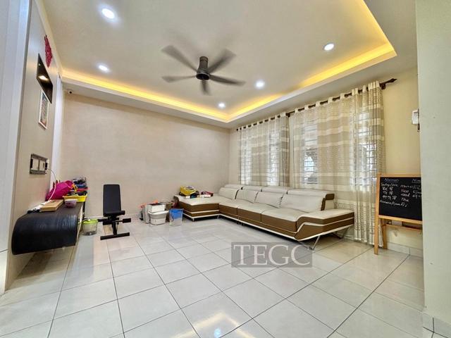 Kemuning Bayu Kota Kemuning Super Good Condition Fully Renovated