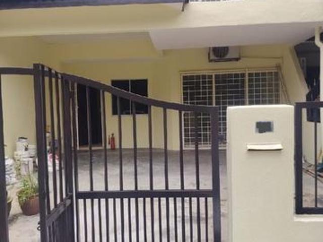 Kemuning Greenville House for rent