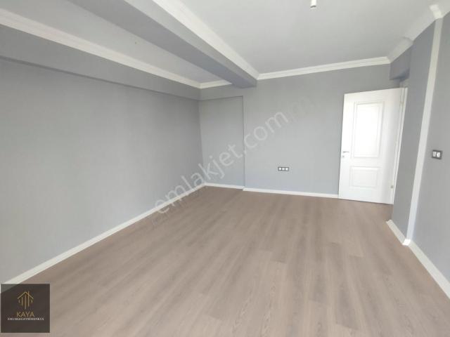 Kemalöz Mh Kapalı Pazar Yeri Civarı Satılık 3+1 Sıfır Daire