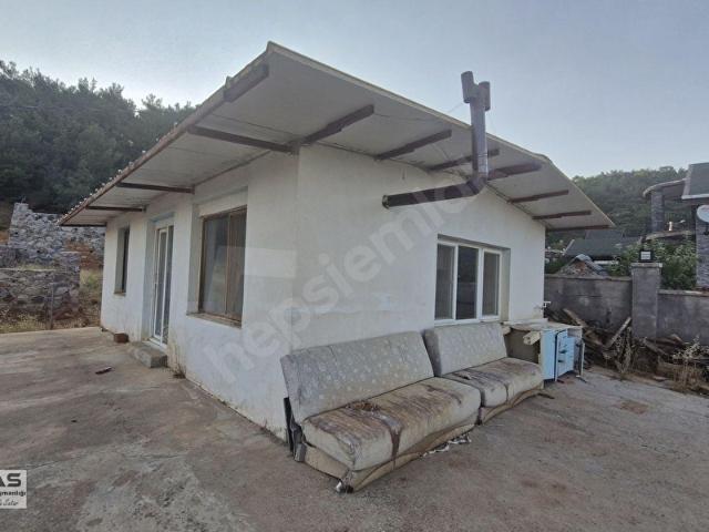 Kemalpaşa Damlacıkta Satılık 1.700 m Tek Tapu Yapı Kayıtlı evli