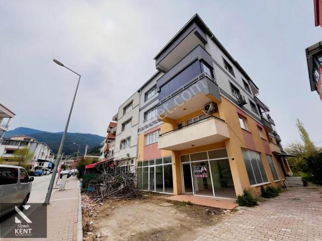 Kemalpaşa Çınarköy 140m2 Kiralık Dükkan