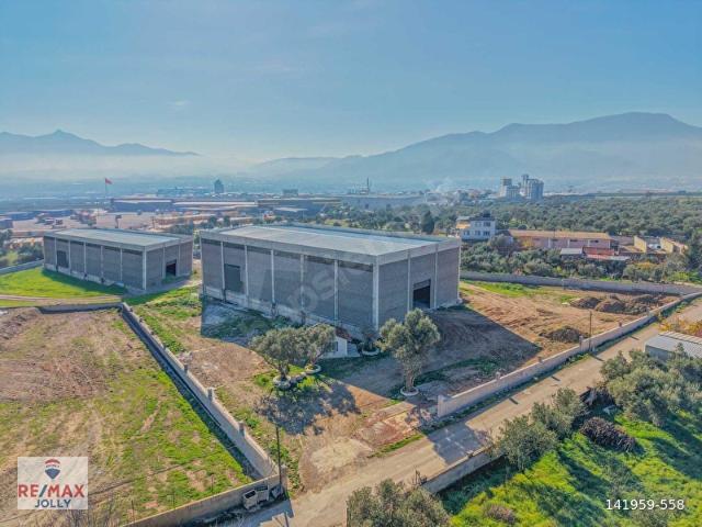 Kemalpaşada 6.000 m Arsa İçinde Rampalı Kiralık Lojistik Depo