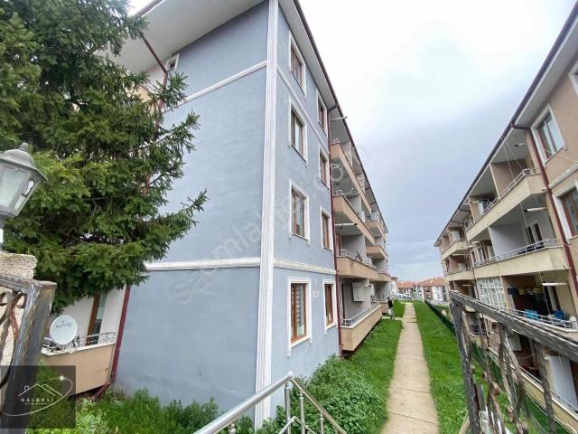Kemalpaşa'da Arteria Avm Yakını Site İçi Geniş 2+1 Kiralık Daire