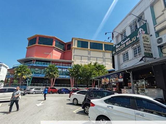 KEMAYAN SQUARE