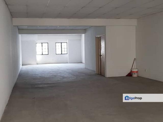 Kemayan Square Basic Shop 2nd Floor