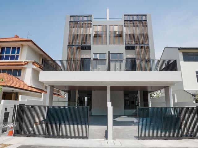 Kembangan Estate D14, Semi