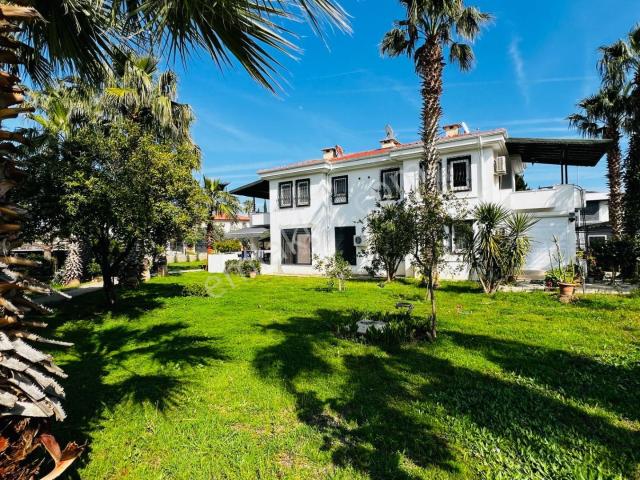 Kemer Çamyuva'da Denize Yakın Satılık Daire