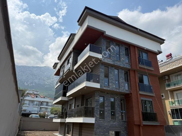 Kemer Arslanbucak Satılık Asansörlü Sıfır 2+1 Dubleks Havuzlu