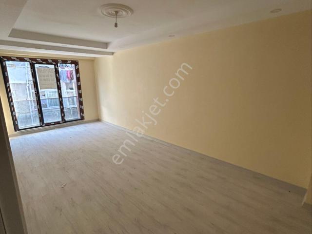 Kemer Mahallesinde Satılık Sıfır 2+1 75m2