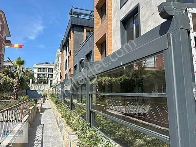 Kemerburgaz Mimar Sinan Mahallesı 3+1 Satılık Bahçe Dubleks Daire Kemer Suıtes 2 Projesi 219 M2