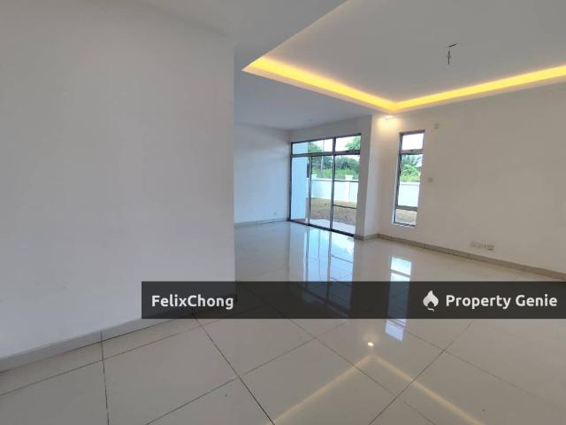 Kempas Height Double Storey Cluster,Johor Bahru,Corner Lot