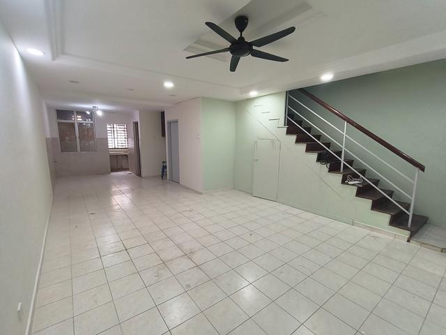 Kempas Indah Double storey For sales