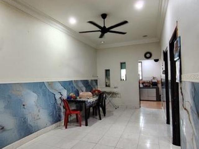 Kempas Indah Single Storey Terrace For Sale