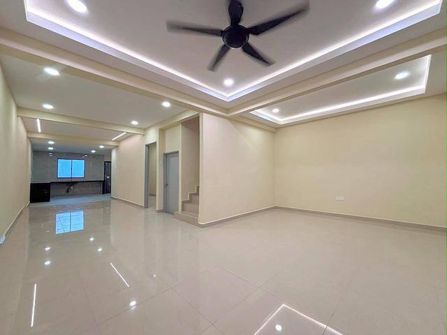 Kempas Jalan Anggerik 15 Fully Renovated Double Storey House