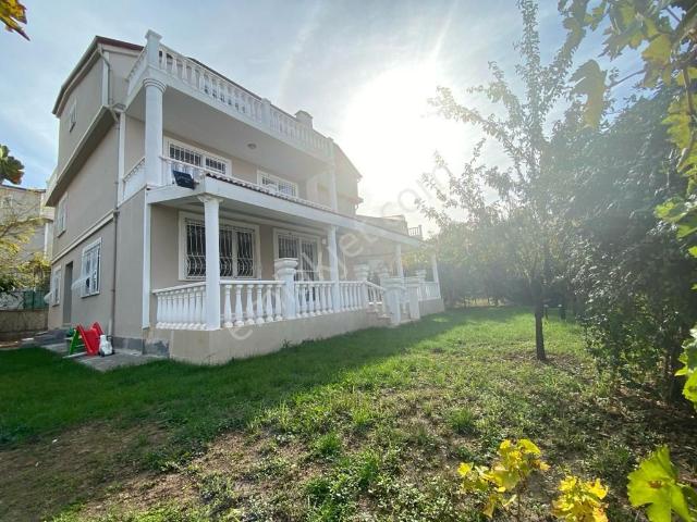 Kent Orman Arkası Satılık 6+1 Tripleks Villa