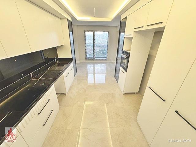 KENT EMLAK'TAN FORUM AVM YAKINI 4.5+1 ULTRA LÜX YAPILI 200M2 !